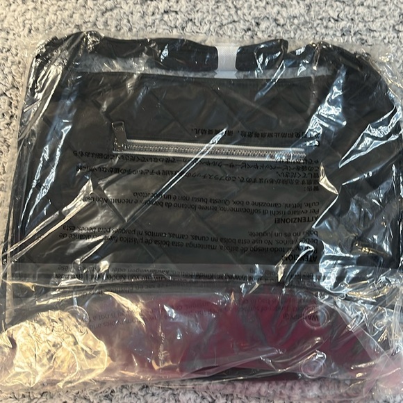 NWT Lug Zipliner 2 Convertible Hobo Bag - Black - Picture 2 of 5